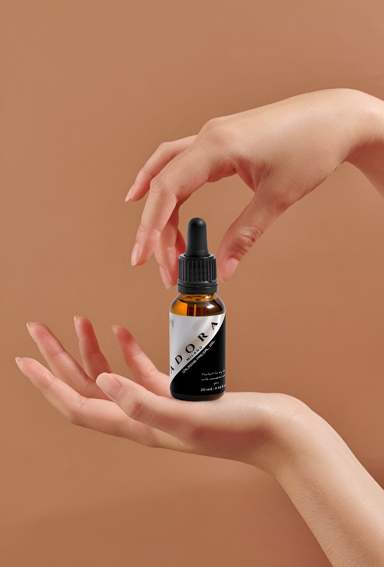 Adora Milano Calming Facial Oil